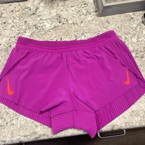 Women's Nike Aeroswift Shorts